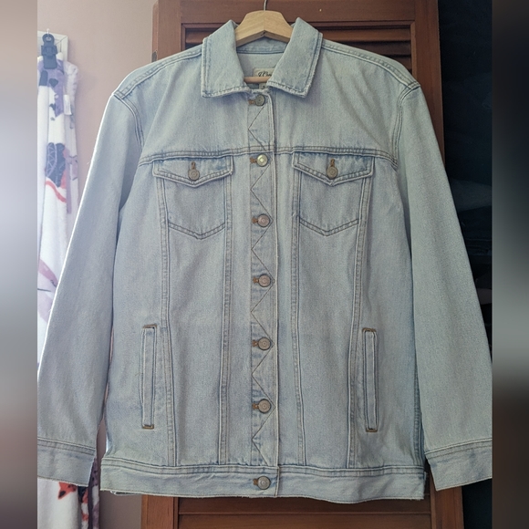 J Crew oversized denim jacket - Picture 2 of 6